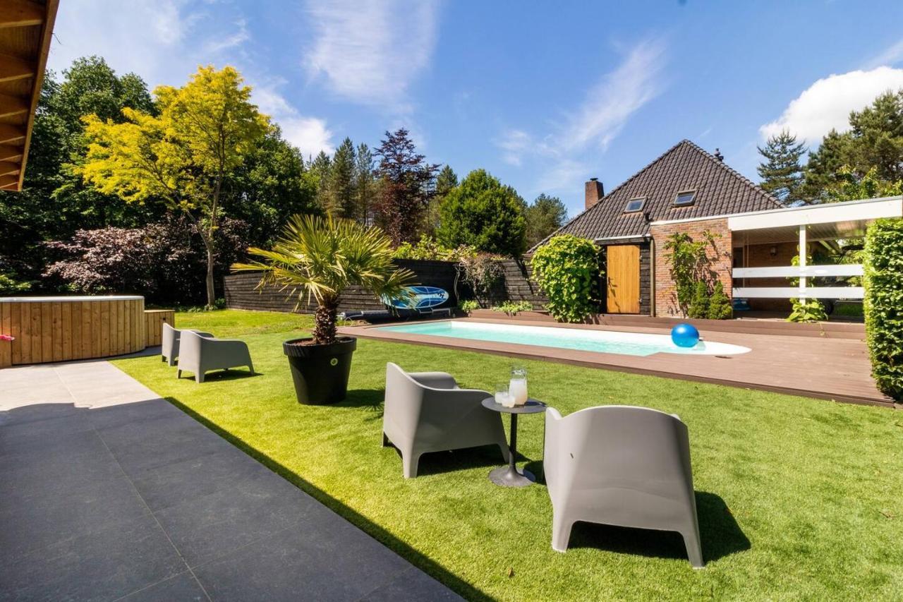 Green Tiny House With Shared Pool Zeewolde Exterior foto
